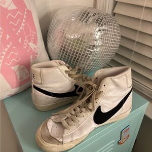 Nike High-Top Sneakers in Cream and Black